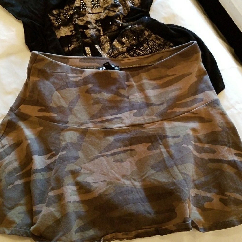 Express mini skirt